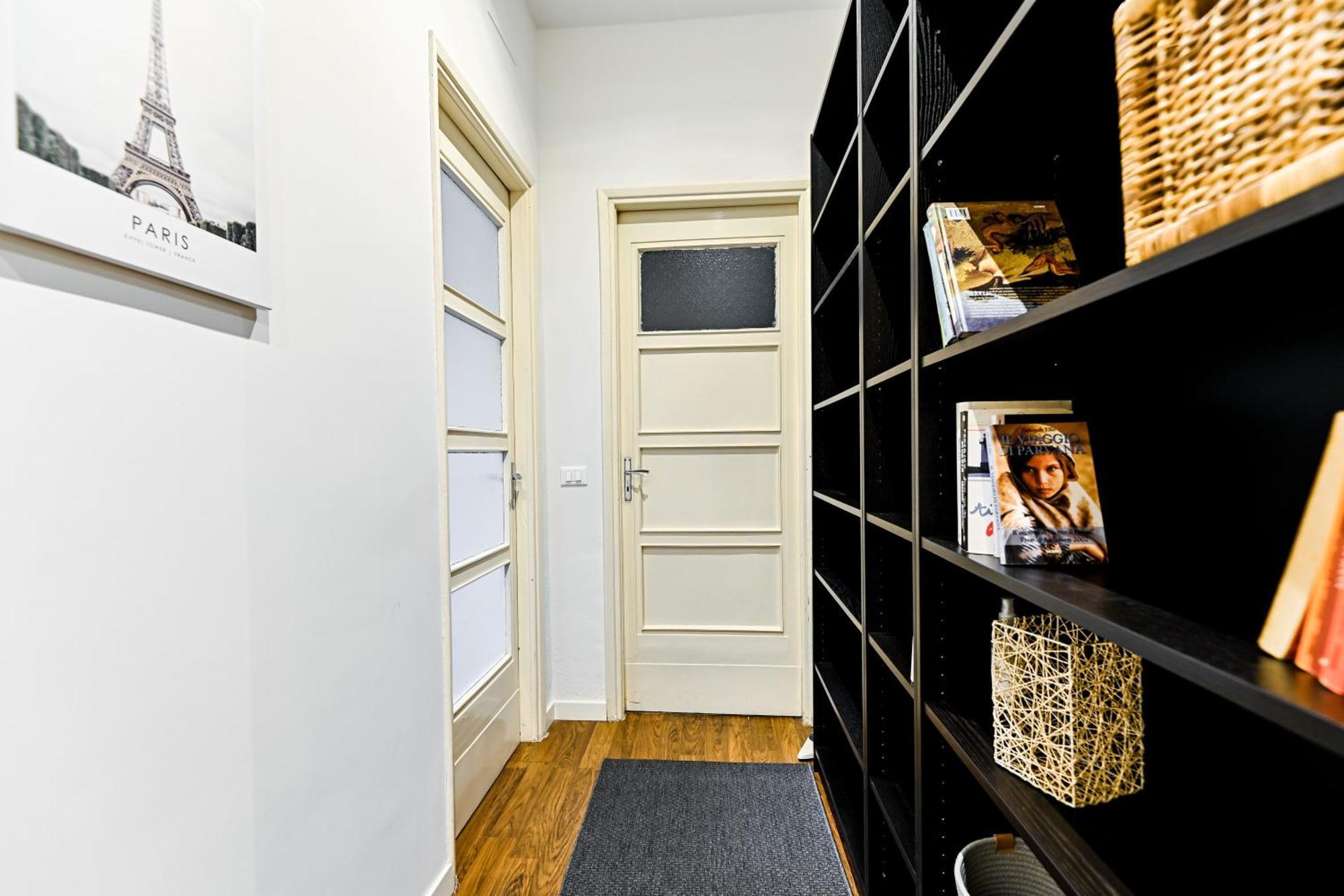 Top Living Apartments - Porta Susa Турин Екстер'єр фото